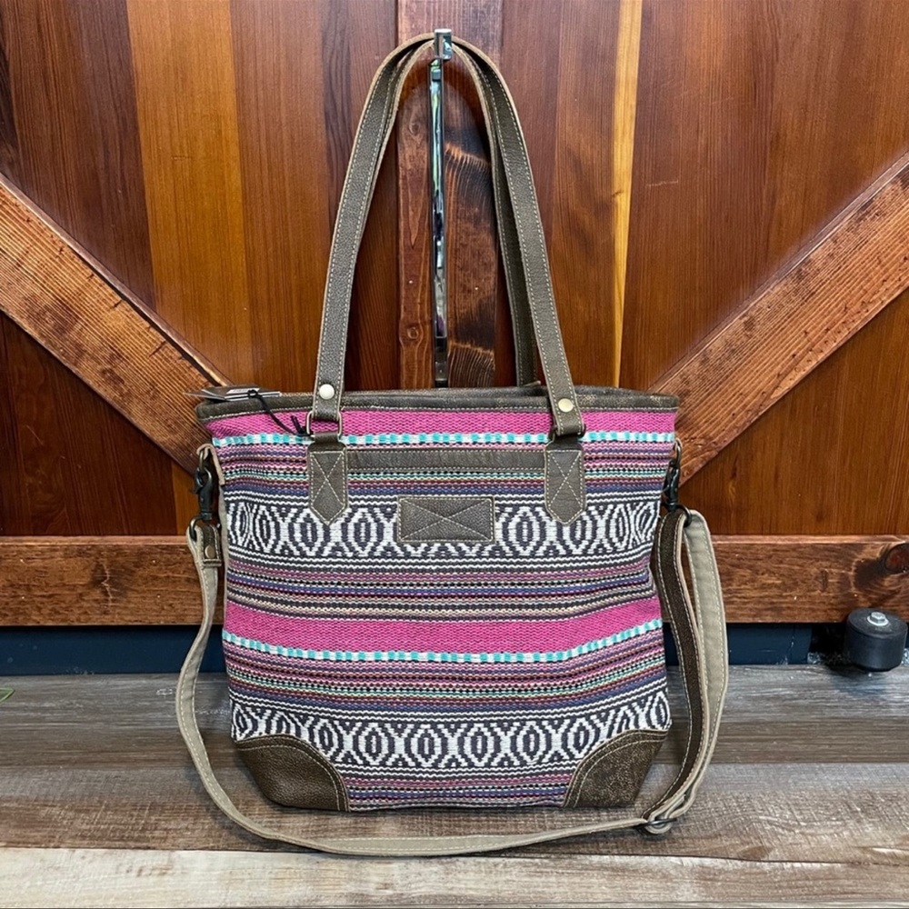 Myra bag